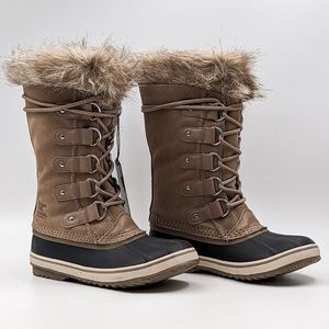 Sorrel Joan of The Arc Snow Boots NWT